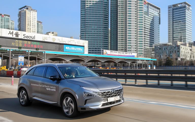 Hyundai NEXO - перший у світі повністю автономний водневий кросовер | Хюндай Мотор Україна - фото 6