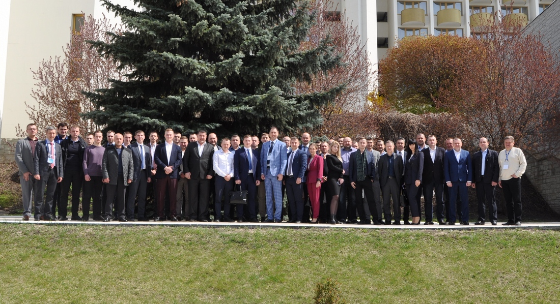 Українське представництво Hyundai Truck&Bus відзначило найкращих дилерів 2018 року | Хюндай Мотор Україна - фото 9