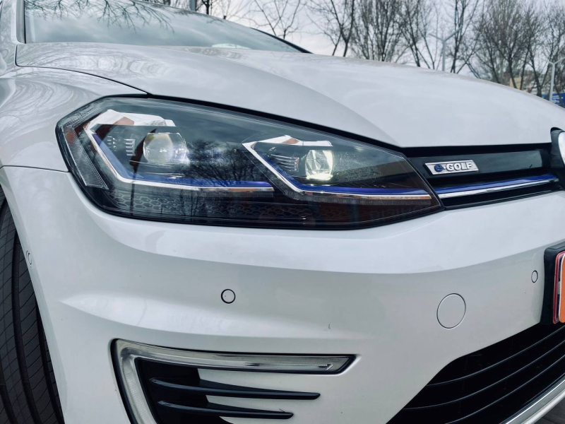 Volkswagen e-Golf | Хюндай Мотор Україна - фото 17