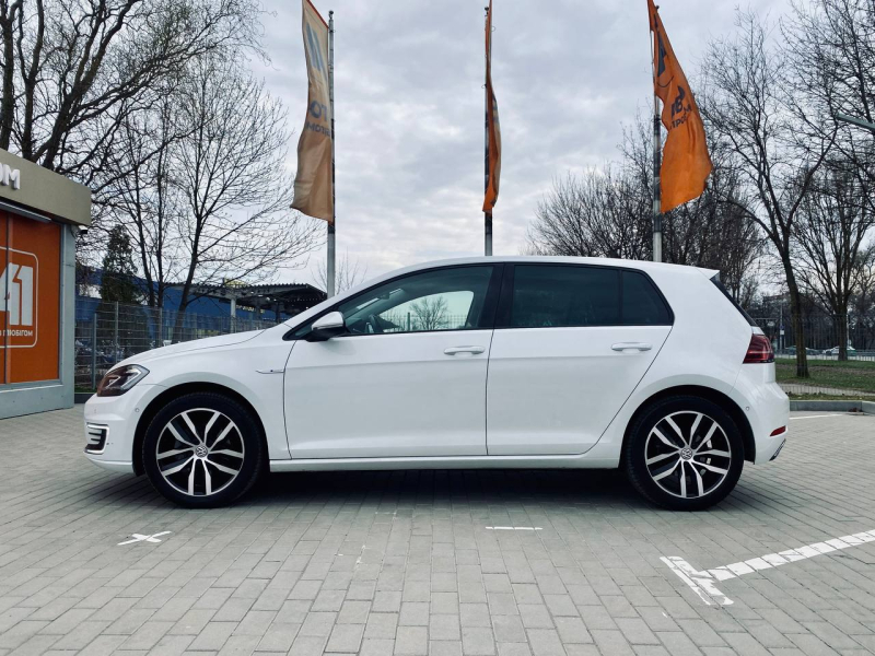 Volkswagen e-Golf | Хюндай Мотор Україна - фото 8
