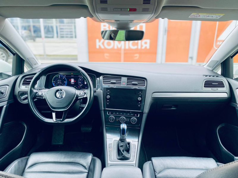 Volkswagen e-Golf | Хюндай Мотор Україна - фото 12